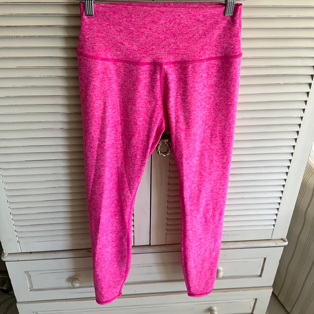 Alo Soft Neon Pink Heather 7/8 legging midrise Medium